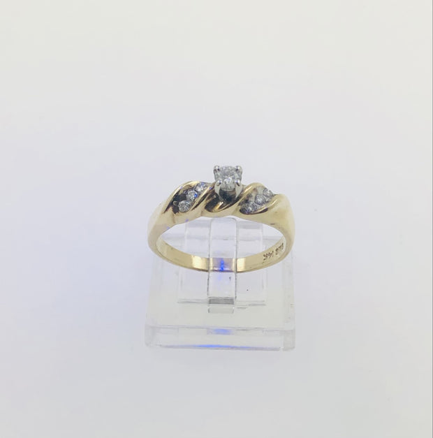 14K Yellow Gold Diamond Ring